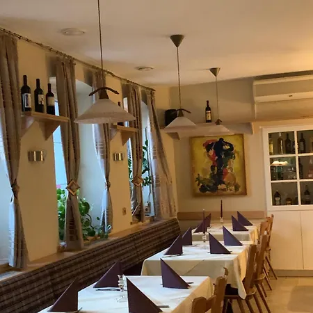 Hotel Pizzeria Da Beni Kochersteinsfeld