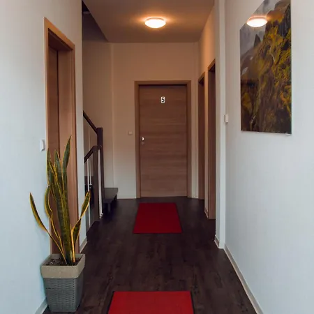 Hotell Pizzeria Da Beni Kochersteinsfeld