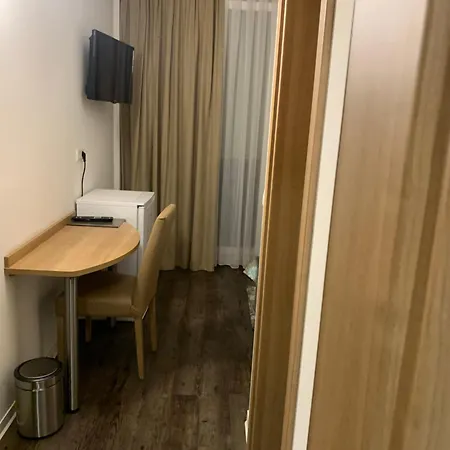 Pizzeria Da Beni 3* Kochersteinsfeld