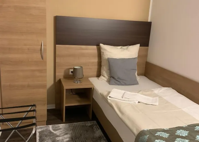 Hotel Pizzeria Da Beni Kochersteinsfeld